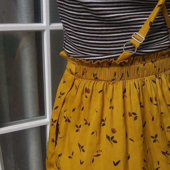 Hipster skirt + suspenders - Picture 5 of 8